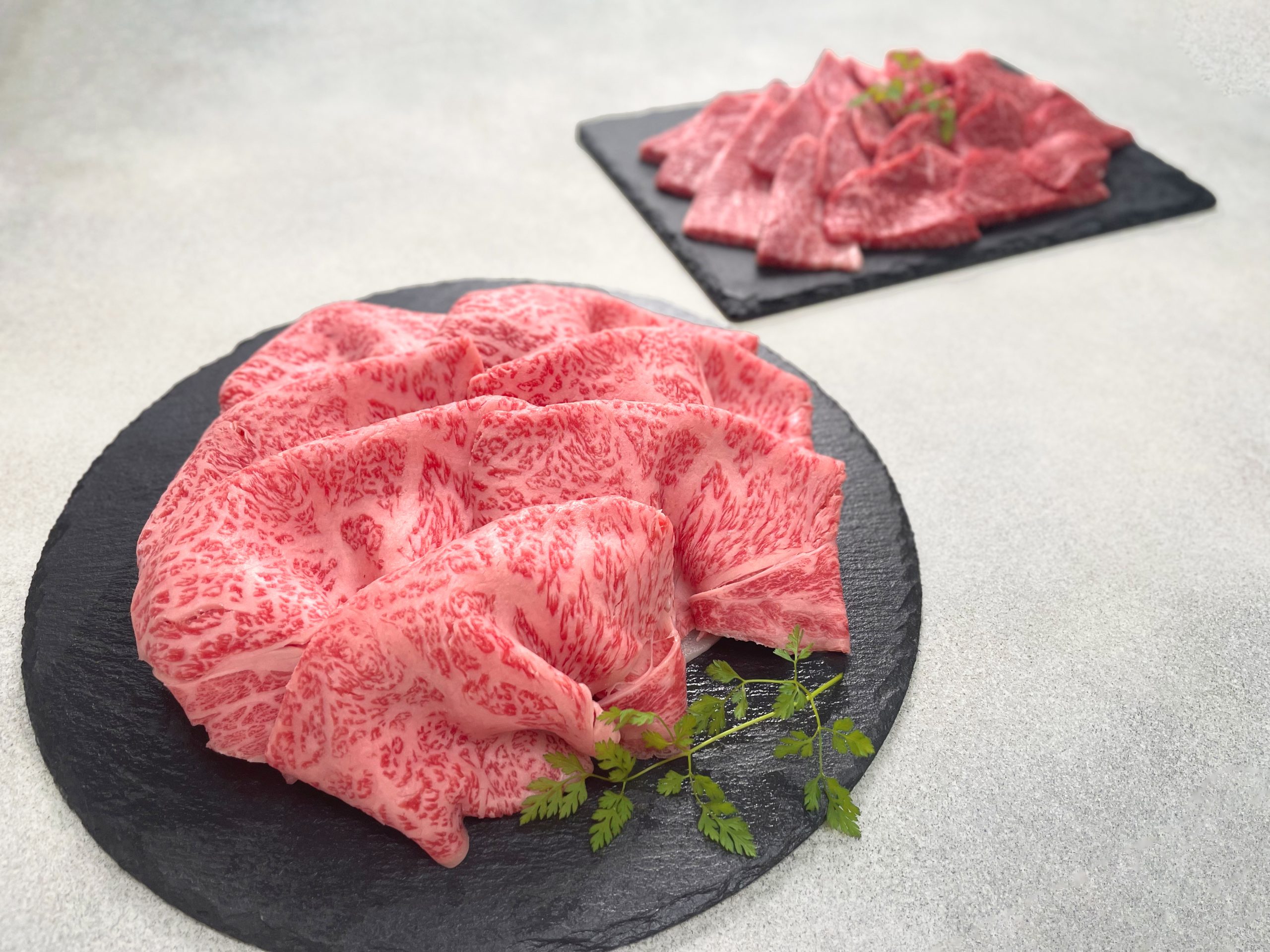 三浦牛のA5和牛ステーキ肉、きめ細かな霜降り